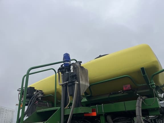 Image of John Deere DB60 equipment image 1