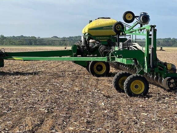 Main image John Deere DB60