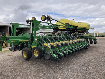 Main image John Deere DB60