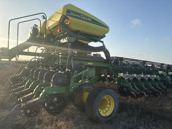 Image of John Deere DB80 equipment image 1