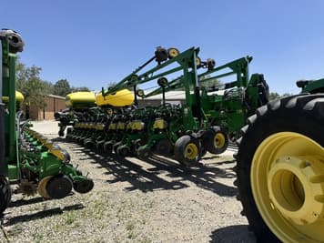 Main image John Deere DB80