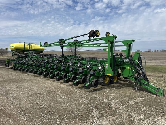 2014 John Deere DB90 Equipment Image0