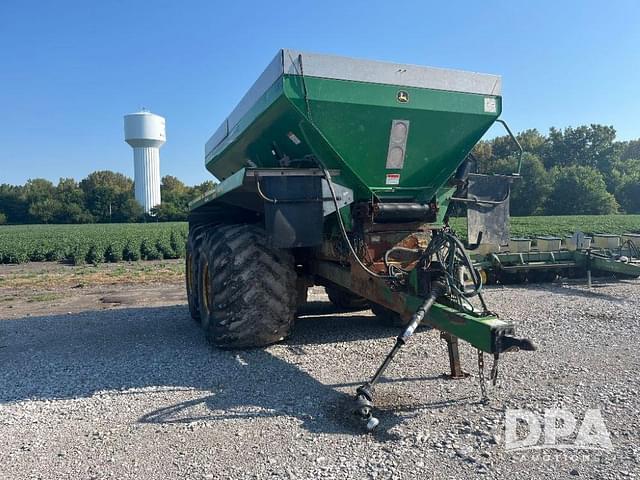 Image of John Deere DN345 equipment image 3