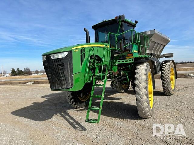 Image of John Deere 4940 equipment image 1