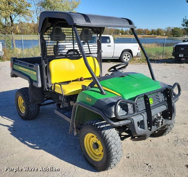 Image of John Deere Gator XUV 825i equipment image 2