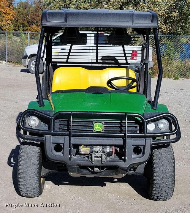 Image of John Deere Gator XUV 825i equipment image 1