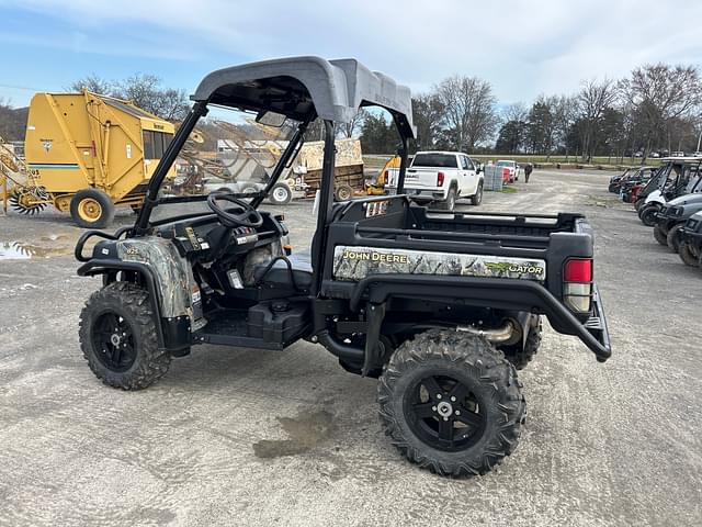 Image of John Deere Gator XUV 825i equipment image 1