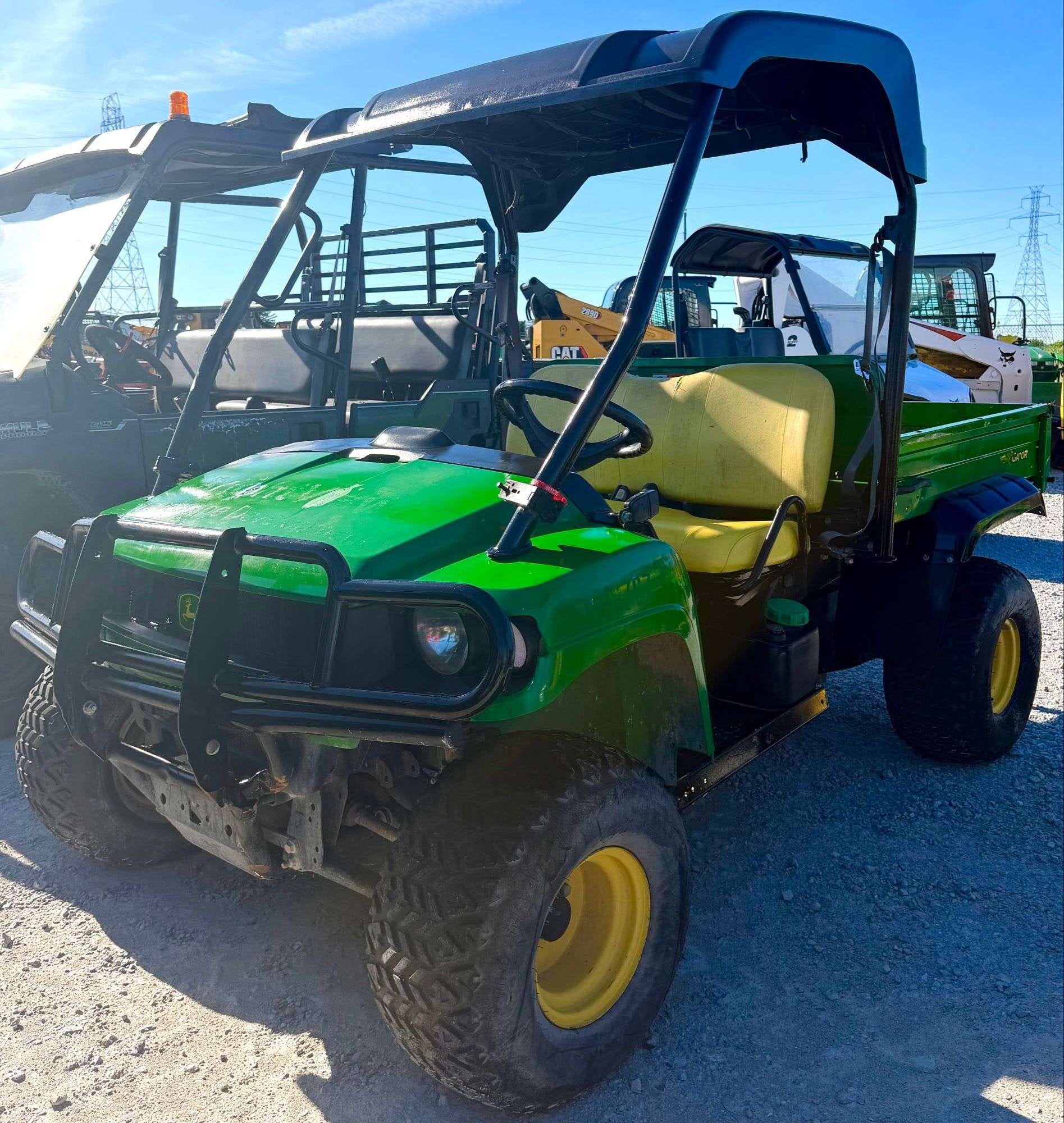 2014 John Deere Gator HPX Equipment Image0