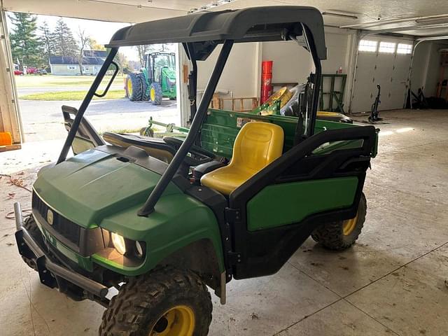 Image of John Deere Gator equipment image 3