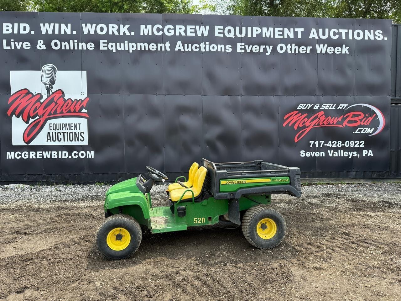 2014 John Deere Gator TX Equipment Image0