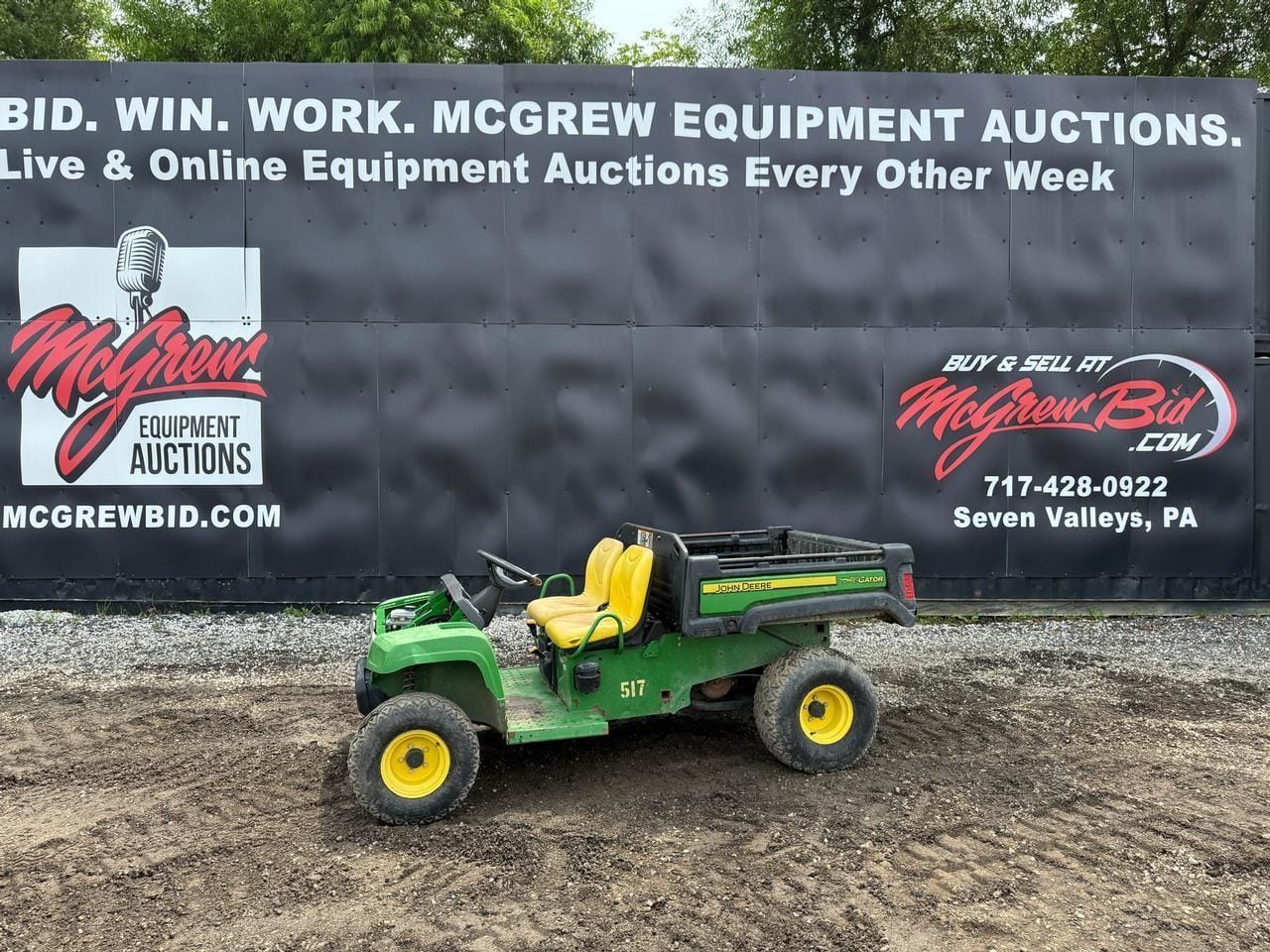 2014 John Deere Gator TX Equipment Image0