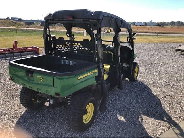 Image of John Deere XUV 550 S4 equipment image 2