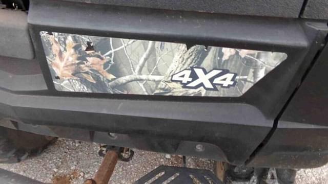 Image of John Deere XUV 550 S4 equipment image 2
