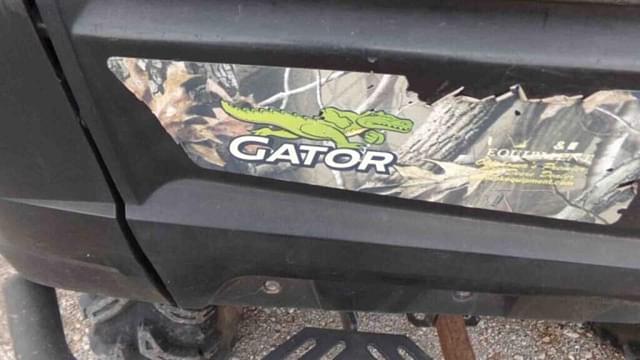 Image of John Deere XUV 550 S4 equipment image 3