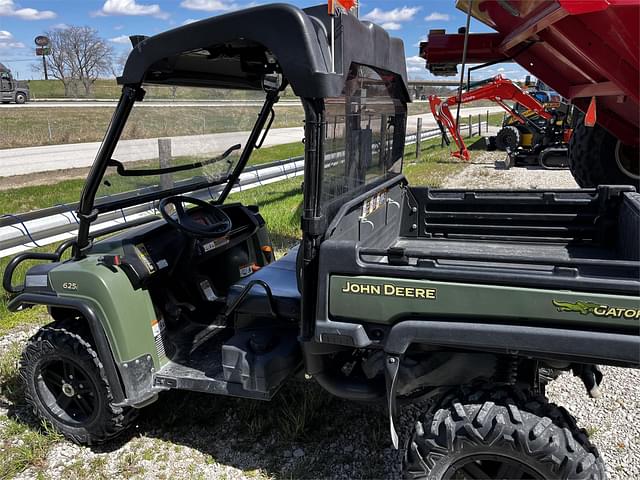 Image of John Deere XUV 625i equipment image 1