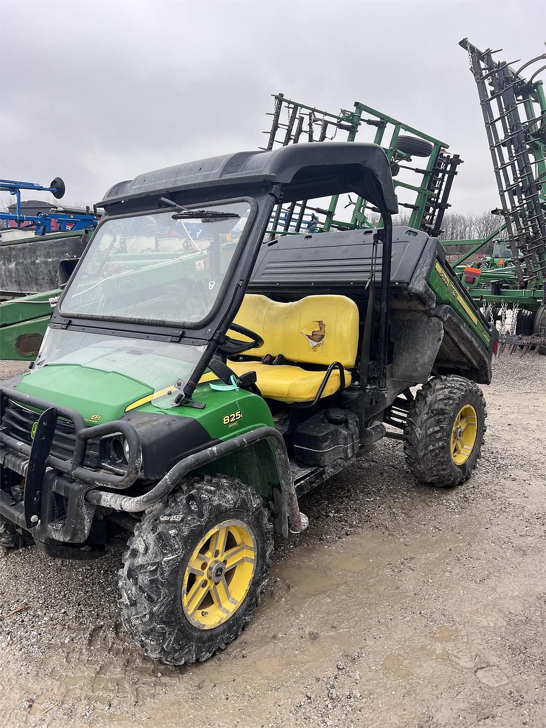 Image of John Deere Gator XUV 825i Image 0