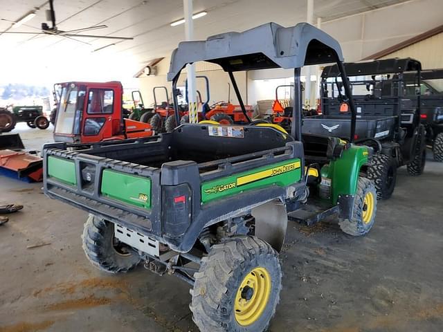 Image of John Deere Gator XUV 825i equipment image 4