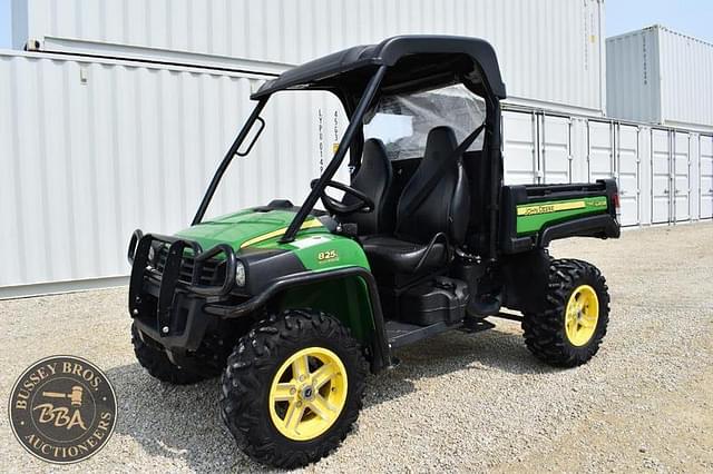 Image of John Deere Gator XUV 825i equipment image 4