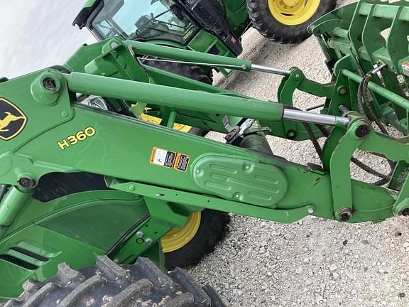 Image of John Deere H360 equipment image 1