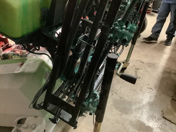 Image of John Deere HD200 equipment image 4