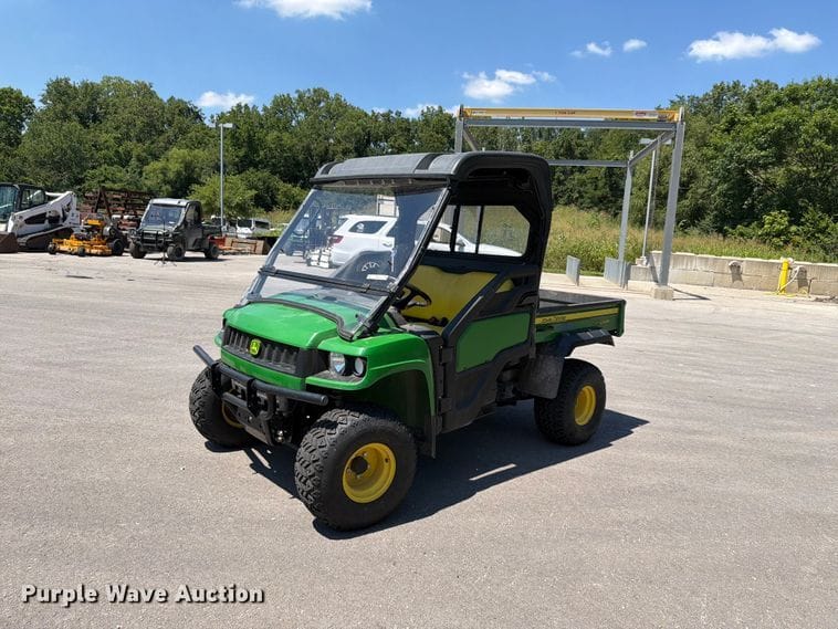 2014 John Deere Gator HPX Equipment Image0