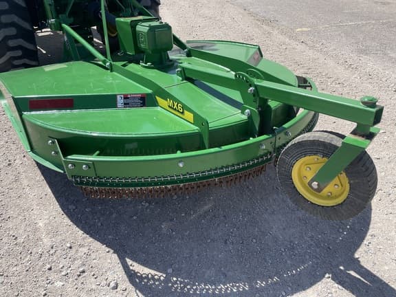 Image of John Deere MX6 equipment image 1
