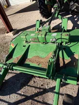 Image of John Deere MX8 equipment image 4