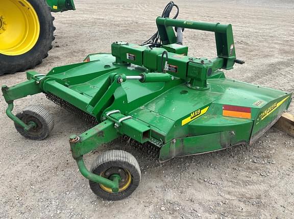 Image of John Deere MX8 equipment image 2