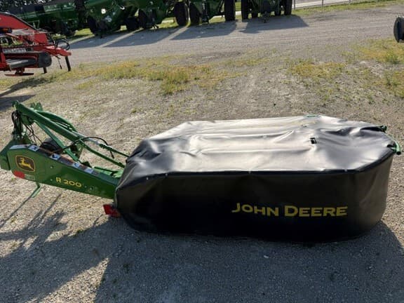 Image of John Deere R200 Primary image