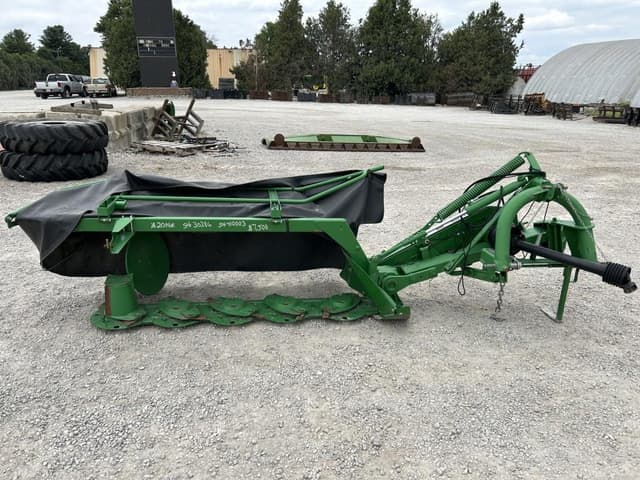 Image of John Deere R200 equipment image 1