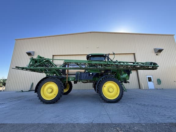 Image of John Deere R4030 Primary image