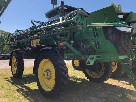Main image John Deere R4030
