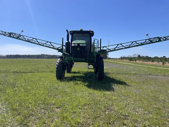 Image of John Deere R4030 equipment image 2