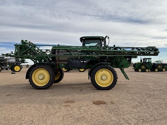 Image of John Deere R4030 equipment image 3