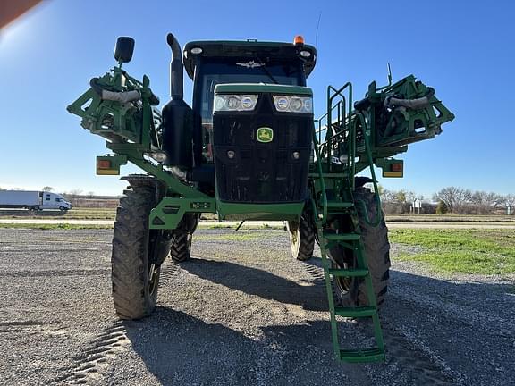 Image of John Deere R4030 equipment image 1