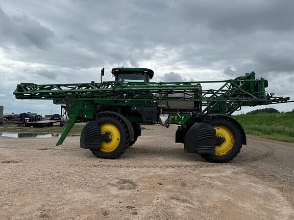 Image of John Deere R4030 Primary image