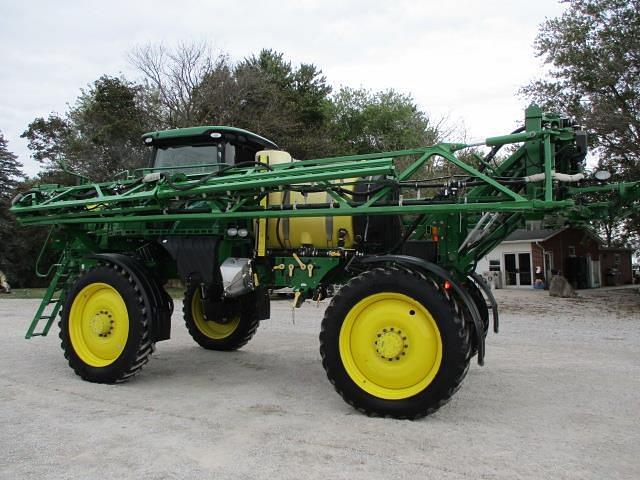 Image of John Deere R4030 equipment image 4