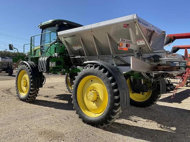 Image of John Deere R4030 equipment image 1