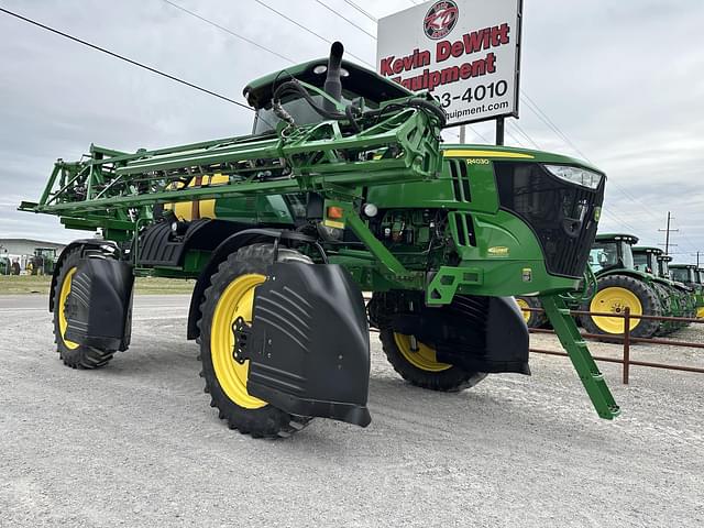Image of John Deere R4030 equipment image 3