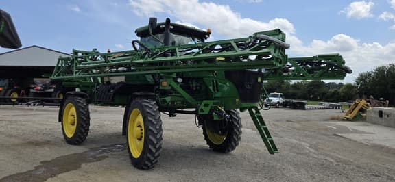 Image of John Deere R4030 Primary image