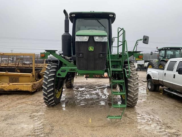Image of John Deere R4030 equipment image 1