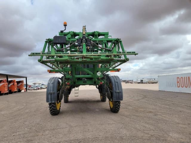 Image of John Deere R4030 equipment image 3