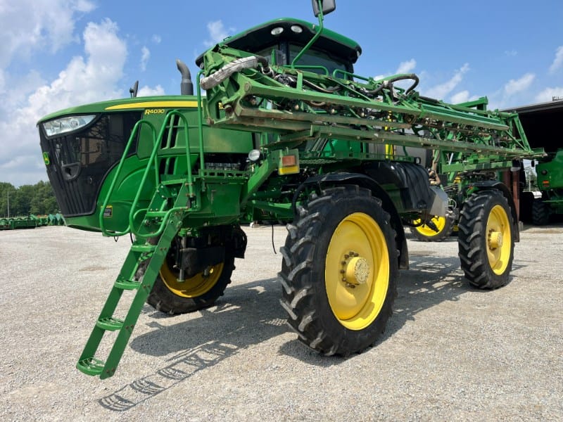 2014 John Deere R4030 Equipment Image0