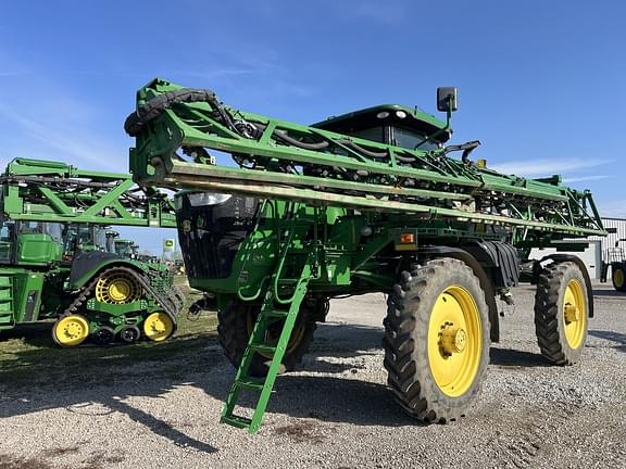 Image of John Deere R4038 equipment image 2