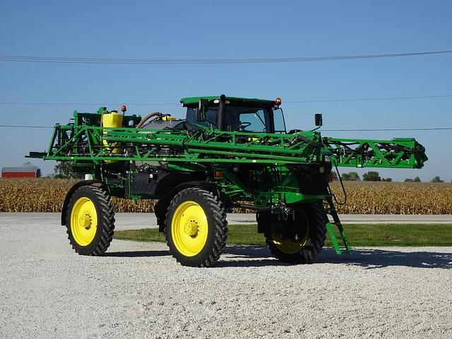 Image of John Deere R4038 equipment image 2