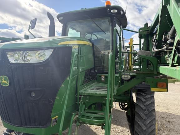Image of John Deere R4038 equipment image 4