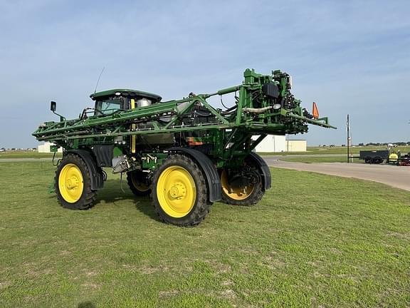 Image of John Deere R4038 equipment image 2