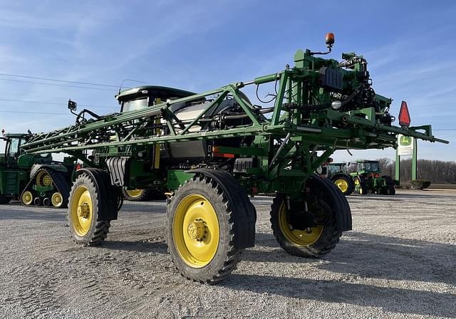 Image of John Deere R4038 equipment image 3