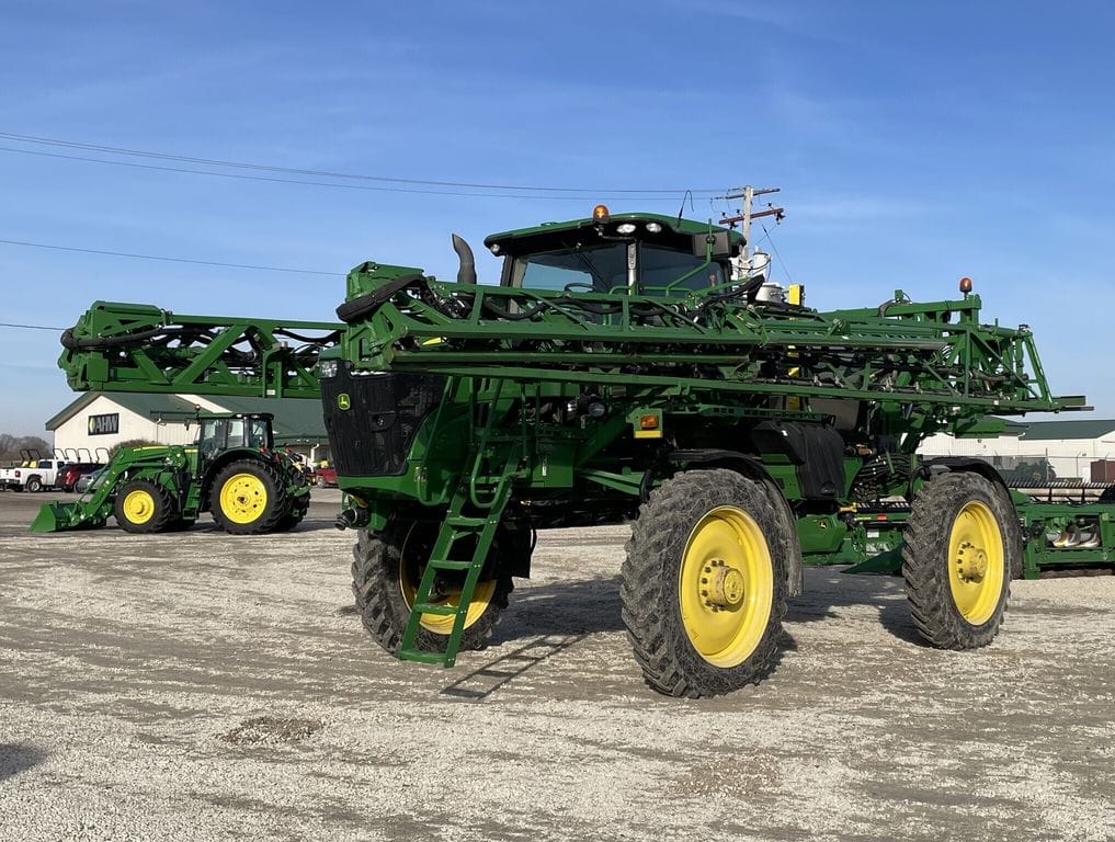 Main image John Deere R4038