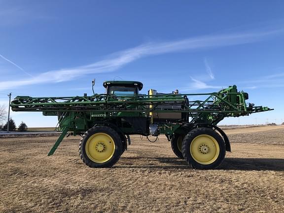 Image of John Deere R4038 equipment image 2